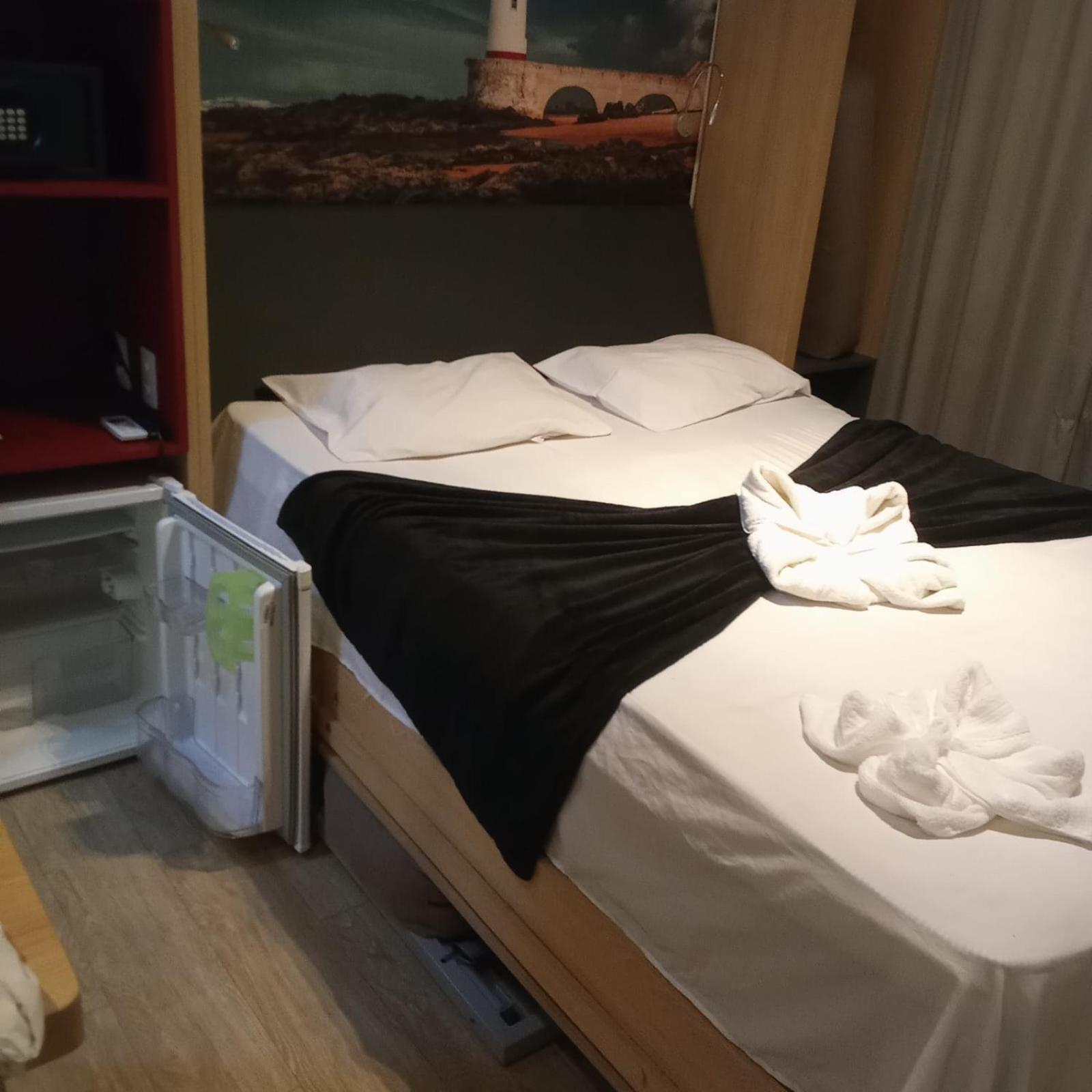 Bahia Astron Mundial Flats Apartment